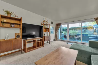2140 Pauline Boulevard #105, Ann Arbor, MI 48103 - Photo 5