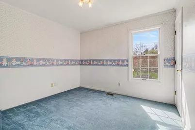 15698 Oakhill Court, Livonia, MI 48154 - Photo 23