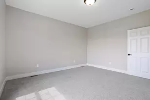 233 Auseon Ct, Hillsdale, MI 49242 - Photo 19
