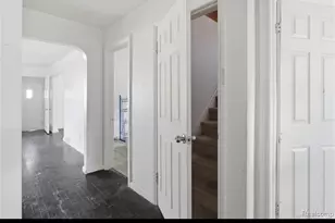 9175 Everts St, Detroit, MI 48224 - Photo 13