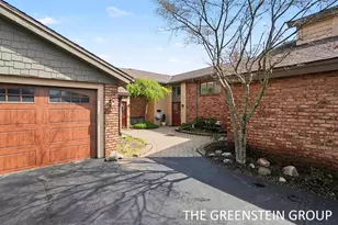 1641 S Shore Dr, Holland, MI 49423 - Photo 5
