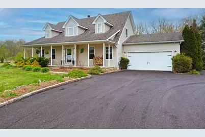 4335 Dauncy Road, Flat Rock, MI 48134 - Photo 1