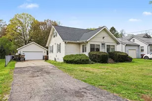 160 Charleston Ave, Battle Creek, MI 49037 - Photo 3