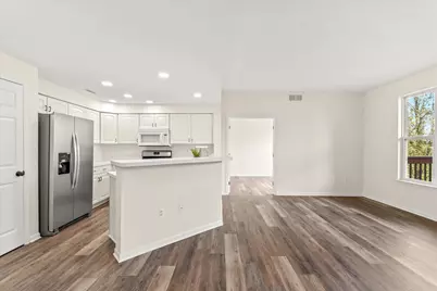1491 Fox Pointe Circle, Ann Arbor, MI 48108 - Photo 7