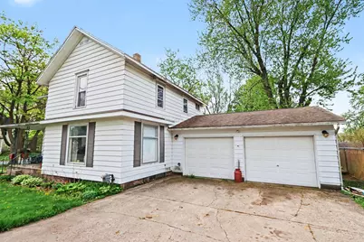 126 E South Street, Vicksburg, MI 49097 - Photo 1