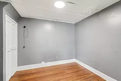 126 E South Street, Vicksburg, MI 49097 - Photo 7
