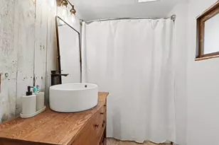 126 E South St, Vicksburg, MI 49097 - Photo 15