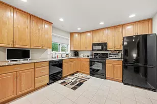 17797 W Pleasant Lake Rd, Manchester, MI 48158 - Photo 9