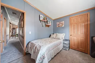 953 Savannah River Dr, Adrian, MI 49221 - Photo 7