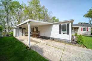 953 Savannah River Dr, Adrian, MI 49221 - Photo 3