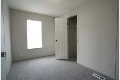 1906 Hawk Drive, Kalamazoo, MI 49008 - Photo 19