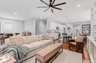 140 W 10th St, Holland, MI 49423 - Photo 15