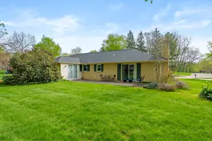 7702 Hunters Ridge Dr, Kalamazoo, MI 49009 - Photo 35