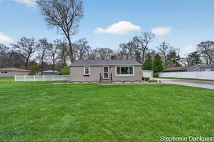 1662 N Roberts Rd, Muskegon, MI 49445 - Photo 5