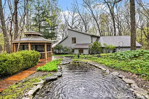 3875 Riverbend Dr SW, Grand Rapids, MI 49534 - Photo 33