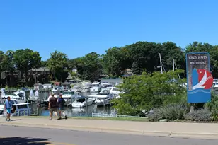 910 Indiana Ave, South Haven, MI 49090 - Photo 27