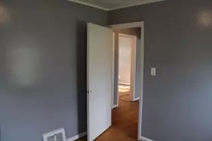 8045 Appoline St, Detroit, MI 48228 - Photo 23