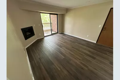 3005 Fernwood #103, Ann Arbor, MI 48108 - Photo 3