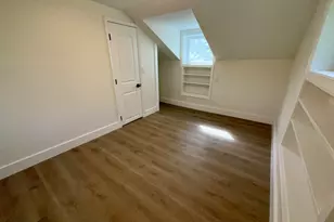 2737 Meadowvale Dr SE, Grand Rapids, MI 49506 - Photo 11