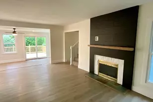 2737 Meadowvale Dr SE, Grand Rapids, MI 49506 - Photo 31
