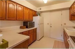 5117 Buckingham Dr, Troy, MI 48098 - Photo 7