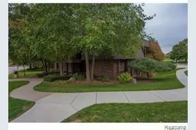 5117 Buckingham Drive, Troy, MI 48098 - Photo 5
