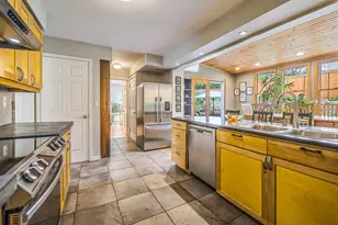 603 Madison Pl, Ann Arbor, MI 48103 - Photo 5