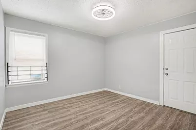 11560 Christy Street, Detroit, MI 48205 - Photo 21
