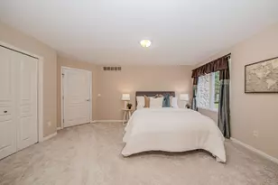9640 Cambridge Dr, Saline, MI 48176 - Photo 49
