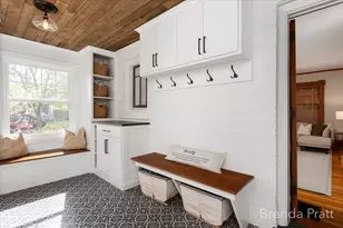 533 Gladstone Dr SE, Grand Rapids, MI 49506 - Photo 19