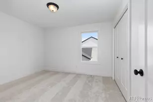 7870 Woodhurst Dr NE, Rockford, MI 49341 - Photo 25