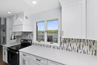 10436 Kings Point Drive, Three Rivers, MI 49093 - Photo 11