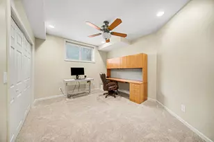 5559 Creekview Dr, Ann Arbor, MI 48108 - Photo 37