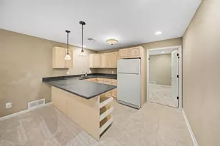 5559 Creekview Dr, Ann Arbor, MI 48108 - Photo 35