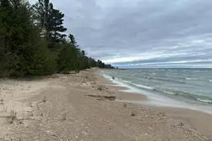 4010 Lake Shore Dr, Charlevoix, MI 49720 - Photo 35