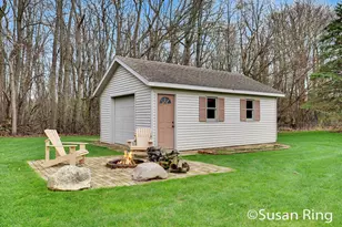 8591 Fowler Ct NE, Rockford, MI 49341 - Photo 23