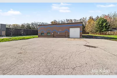 3711 E Apple Avenue, Muskegon, MI 49442 - Photo 25