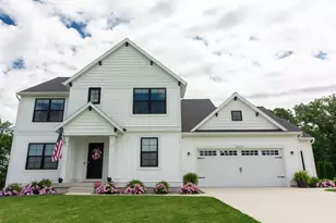 6327 Bentley Dr NE, Belmont, MI 49306 - Photo 5
