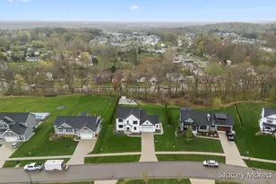 6327 Bentley Dr NE, Belmont, MI 49306 - Photo 55