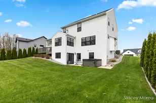6327 Bentley Dr NE, Belmont, MI 49306 - Photo 45