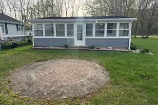 226 Custer Dr, Coldwater, MI 49036 - Photo 17