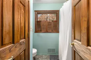 8462 Loveless Dr, Howard City, MI 49329 - Photo 13