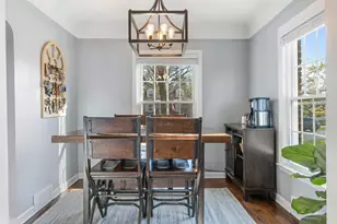 1840 Hampton Rd, Grosse Pointe Woods, MI 48236 - Photo 9