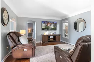 1840 Hampton Rd, Grosse Pointe Woods, MI 48236 - Photo 5
