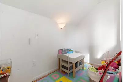 1840 Hampton Road, Grosse Pointe Woods, MI 48236 - Photo 21