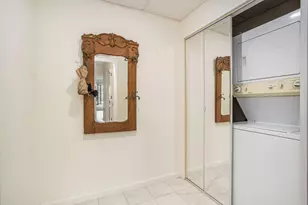 225 W Columbia Ave, Battle Creek, MI 49015 - Photo 3