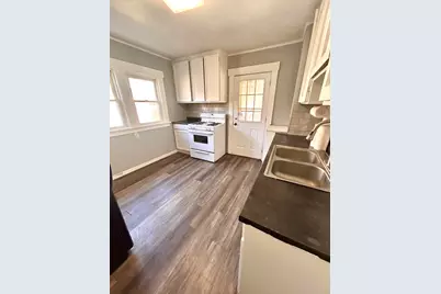 76 E Avenue N, Battle Creek, MI 49017 - Photo 7