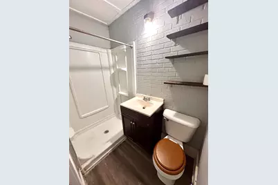 76 E Avenue N, Battle Creek, MI 49017 - Photo 5