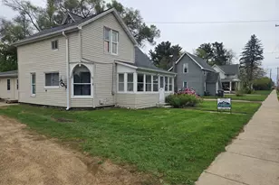 207 N State St, Gobles, MI 49055 - Photo 27