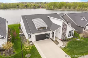 2930 Isle Water Dr, Belmont, MI 49306 - Photo 31